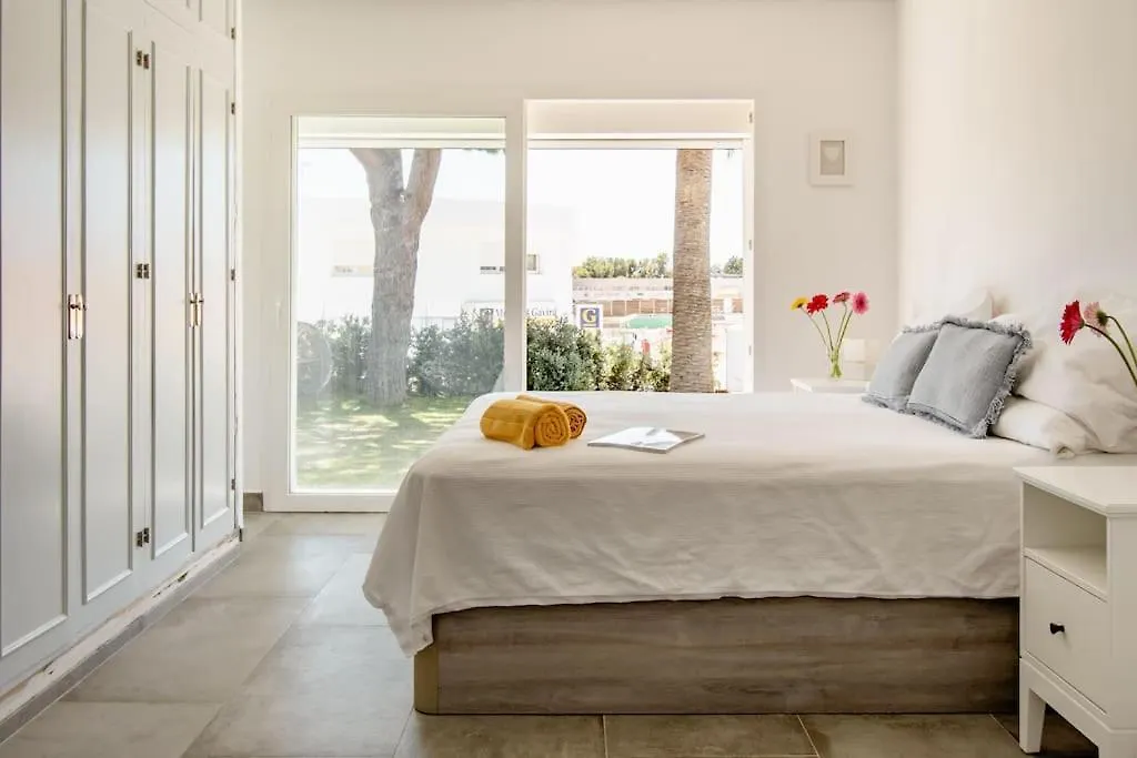 Verianmar 4 Bedroom Villa In Sotogrande With Pool Guadiaro 0*,  Spain