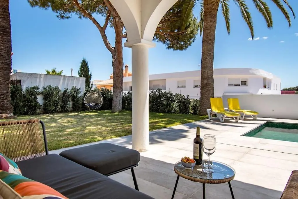Verianmar 4 Bedroom Villa In Sotogrande With Pool Guadiaro