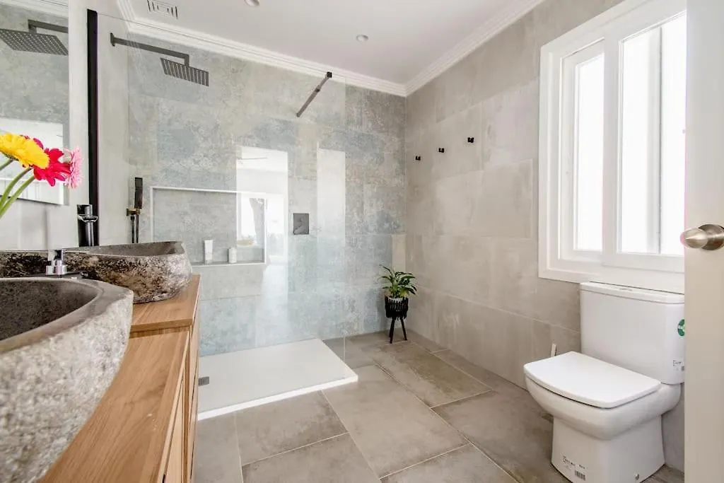 Verianmar 4 Bedroom Villa In Sotogrande With Pool Guadiaro