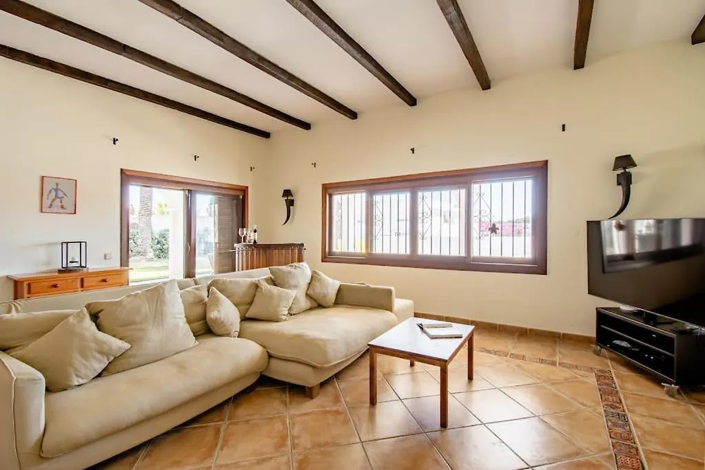 Verianmar 4 Bedroom Villa In Sotogrande With Pool Guadiaro