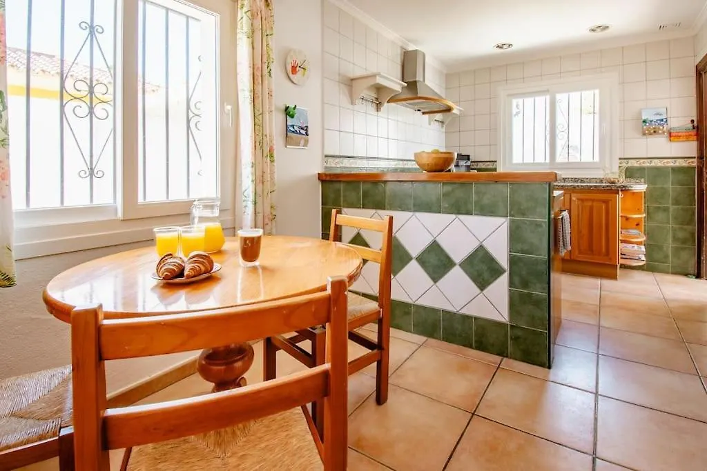 Verianmar 4 Bedroom Villa In Sotogrande With Pool Guadiaro Spain