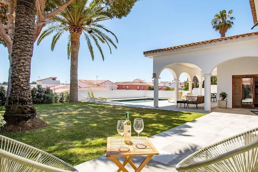 Verianmar 4 Bedroom Villa In Sotogrande With Pool Guadiaro